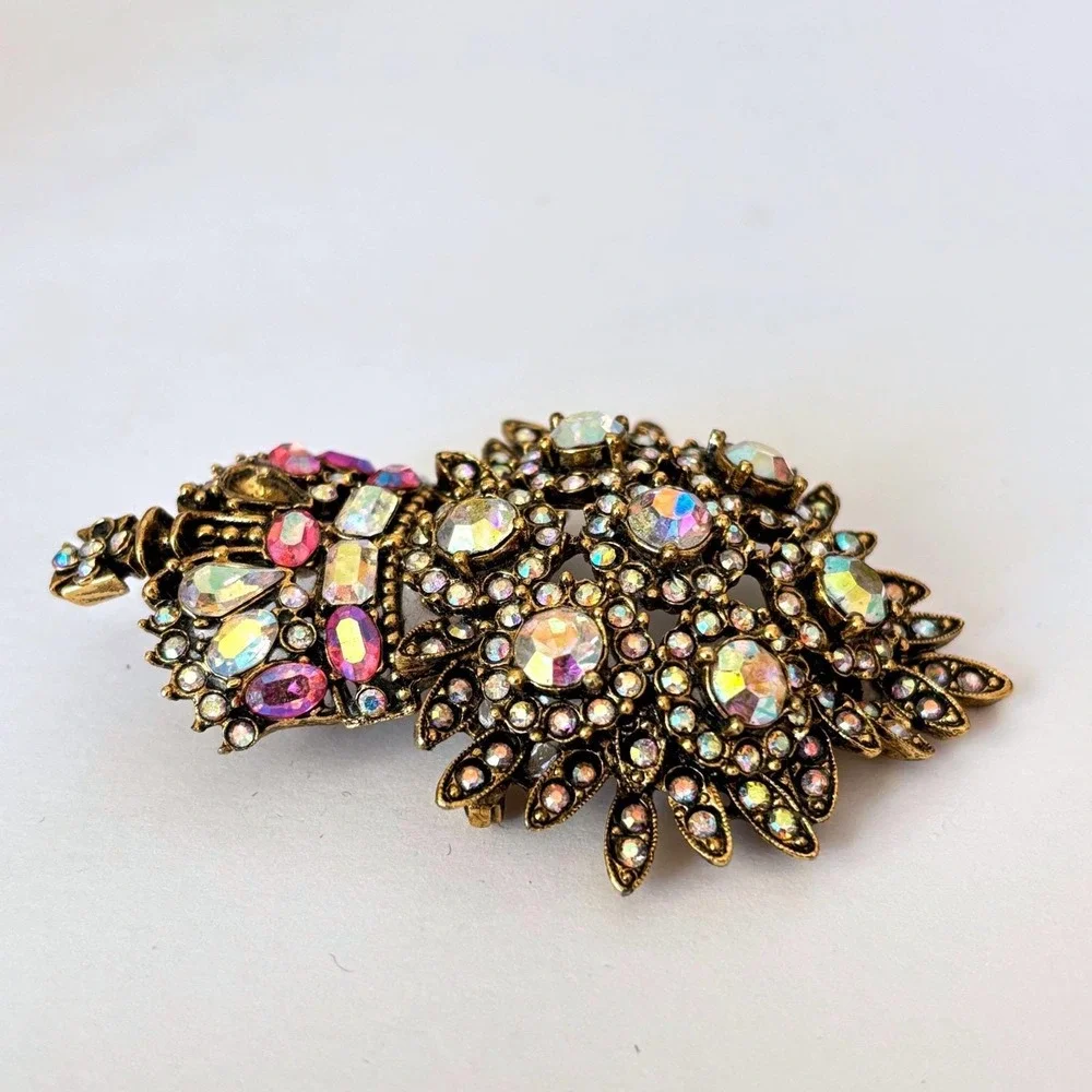 Vtg R Serbin Brooch Crown Royal Crest Gold Tone Rhinestone Aurora Borealis *Read